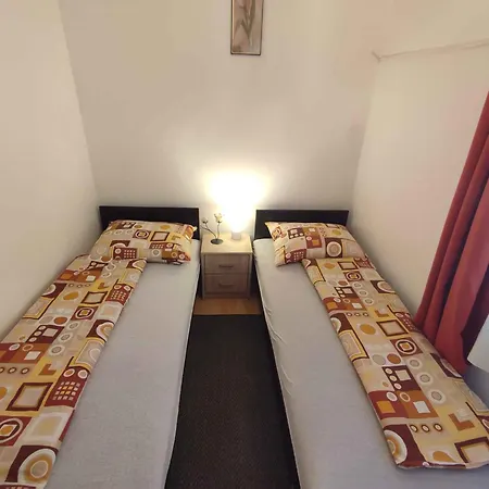 Apartman Homes In - Balaton 43405 *
