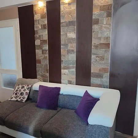 Homes In - Balaton 43405 *