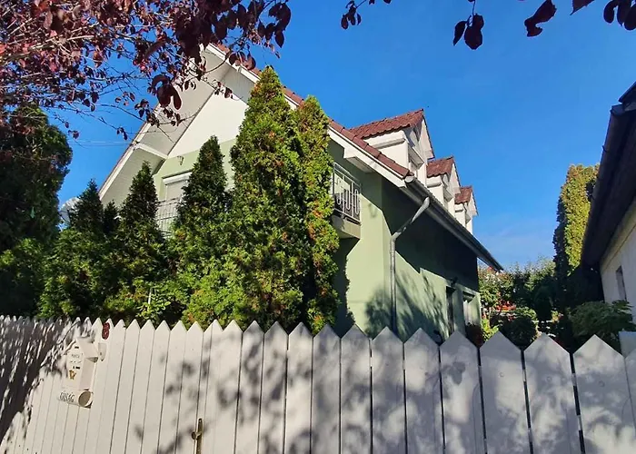 Homes In - Balaton 43405 בית נופש *