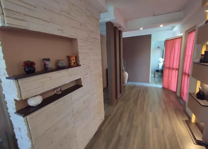 Homes In - Balaton 43405 *