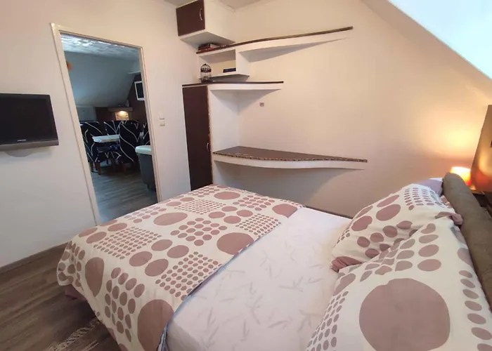 בית נופש Homes In - Balaton 43405 *