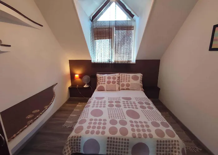 Homes In - Balaton 43405 שיופוק